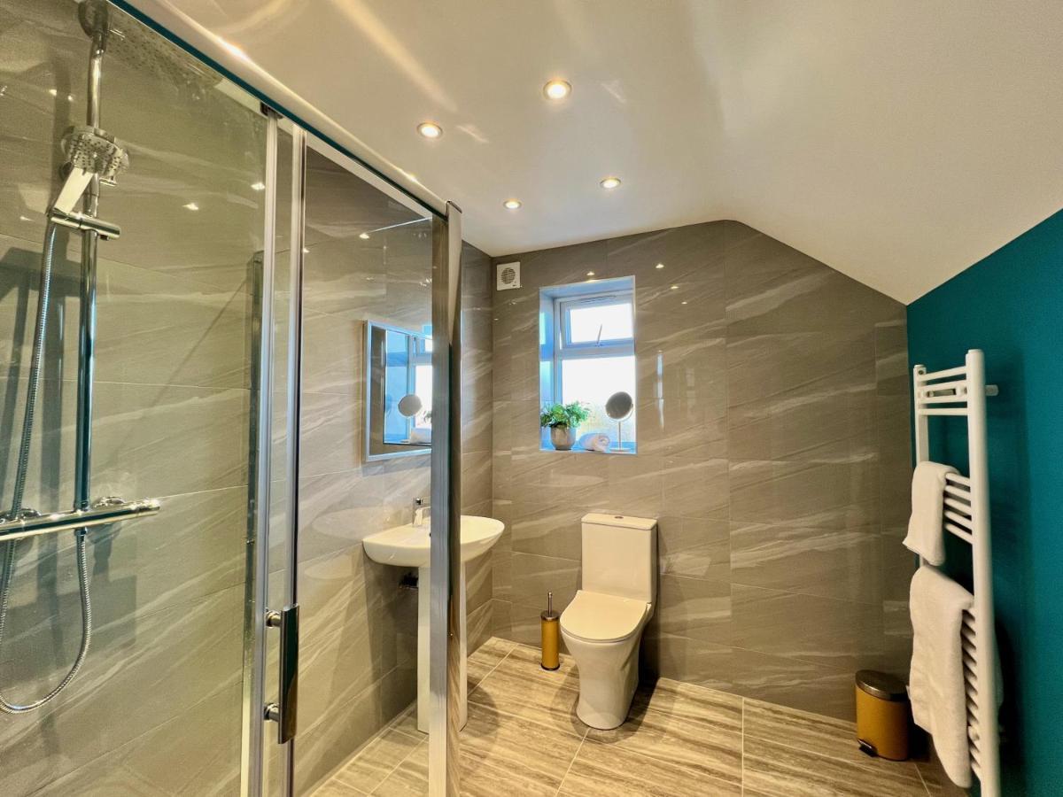 Curzon House One - Great For Contractors Or Family Holidays